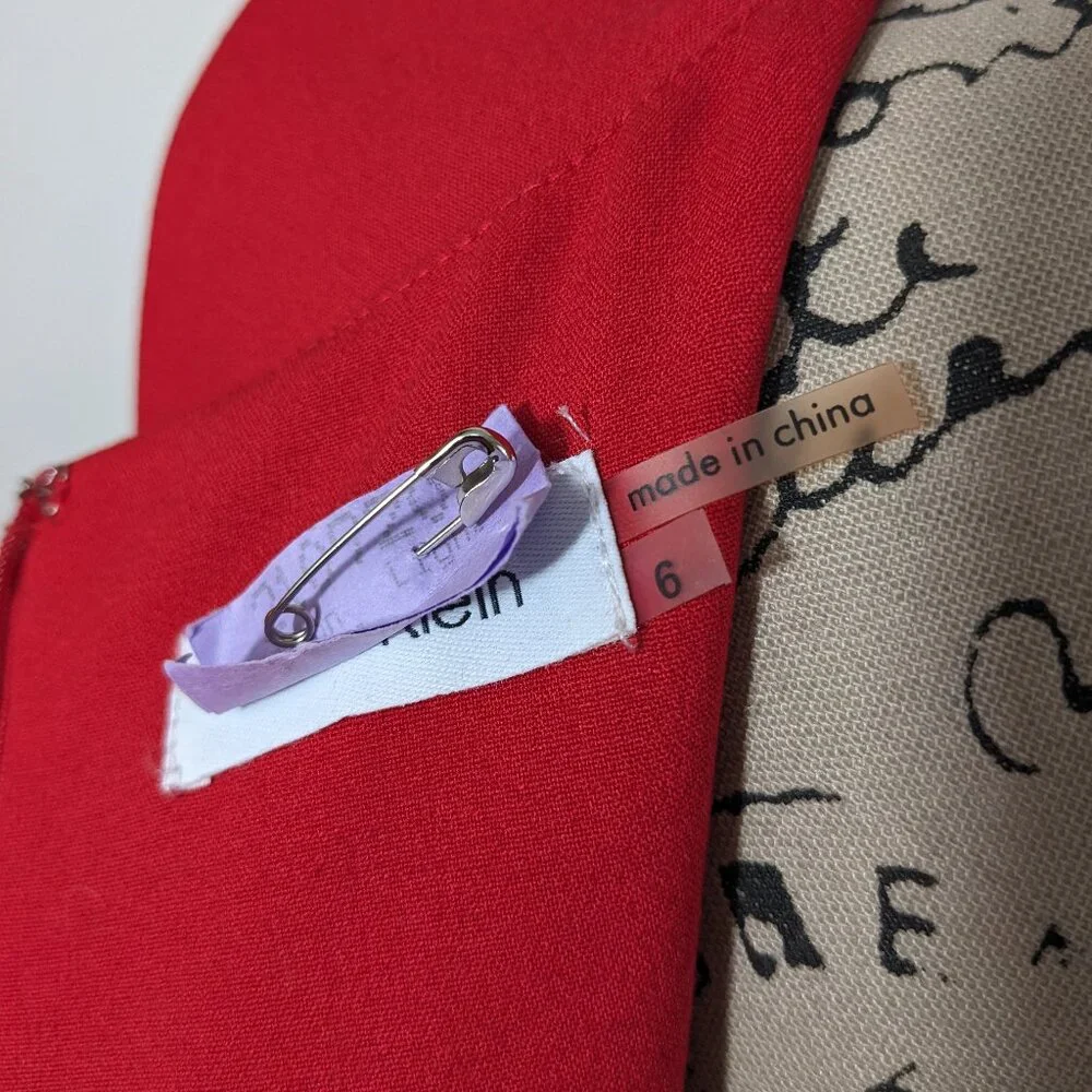 Calvin Klein Women’s Sz 6 Red Sleeveless Sunburst Sheath Dress Style #CD3X1LC7 - Picture 8 of 9
